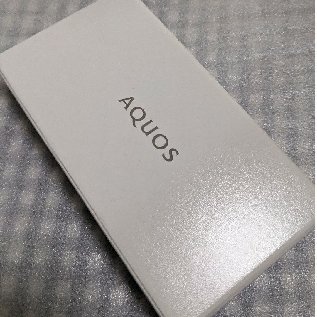 AQUOS(アクオス)のSHARP AQUOS wish2 A204SH アイボリー スマホ/家電/カメラのスマートフォン/携帯電話(スマートフォン本体)の商品写真