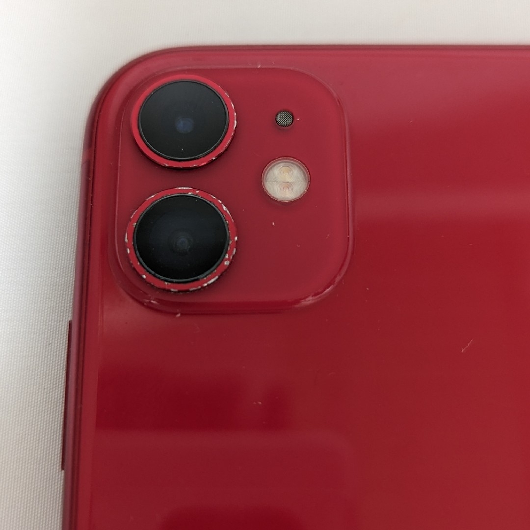 iPhone 11 (PRODUCT)RED 64 GB SIMフリー スマホ/家電/カメラのスマートフォン/携帯電話(スマートフォン本体)の商品写真