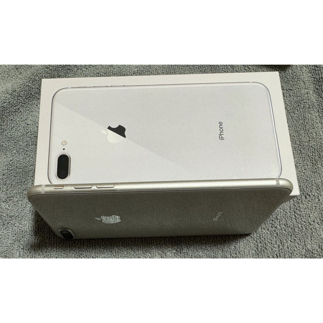 iPhone 8 Plus Silver 64 Softbank SIM 解除済