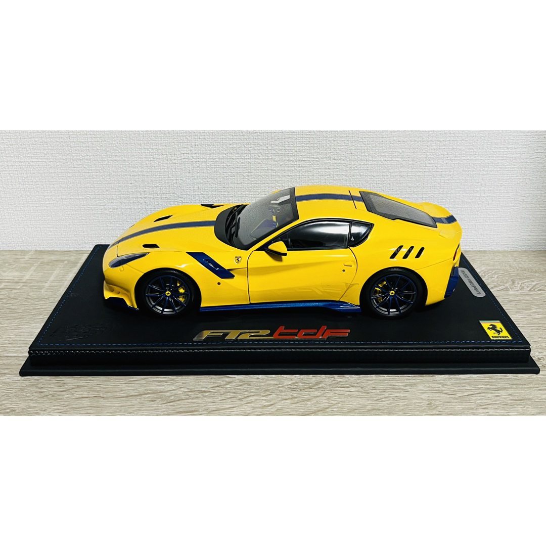 BBR 1/18 フェラーリ F12TDF Giallo Modena 4305