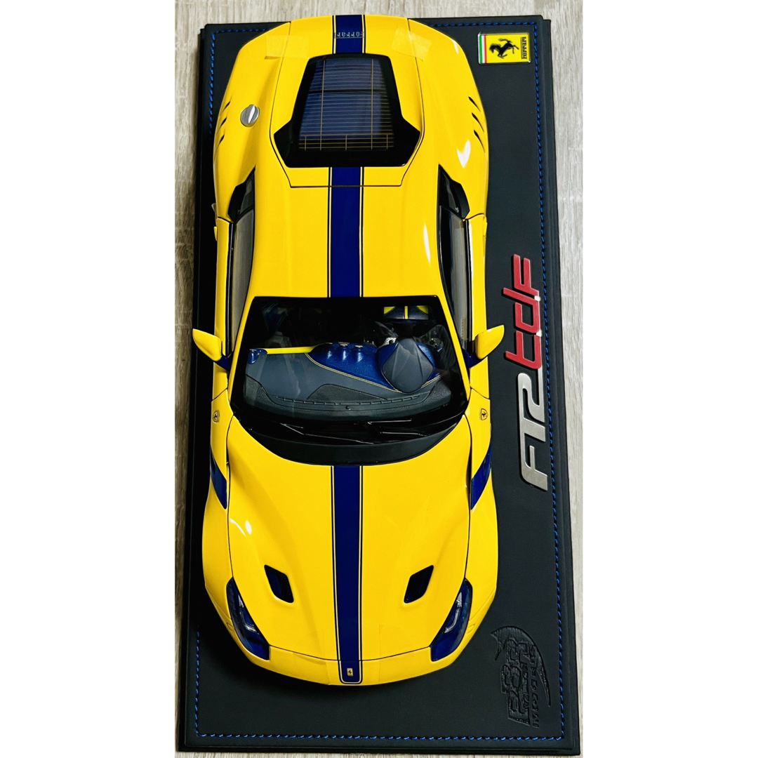 Ferrari(フェラーリ)のBBR 1/18 フェラーリ F12TDF Giallo Modena 4305 エンタメ/ホビーのおもちゃ/ぬいぐるみ(ミニカー)の商品写真