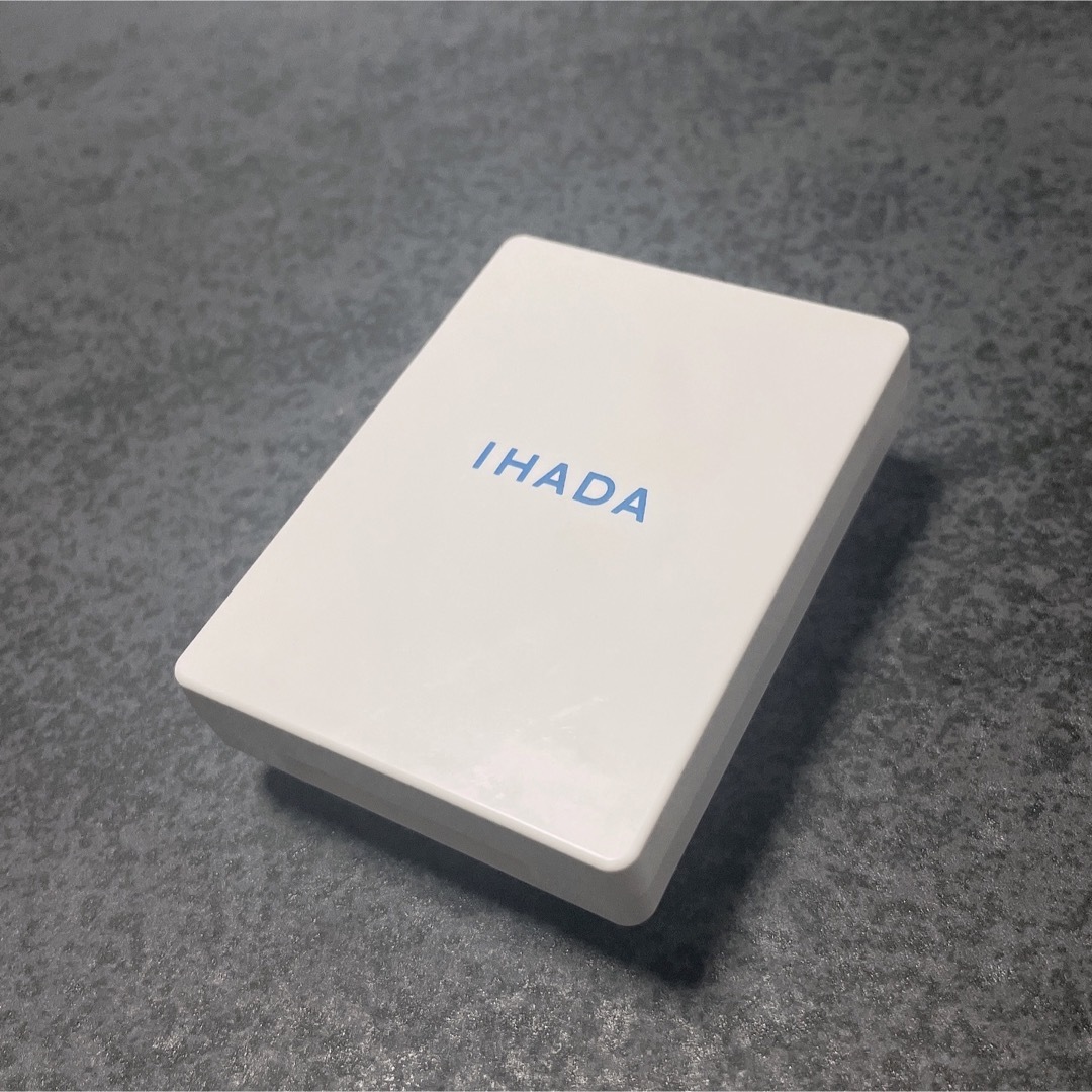 IHADA(イハダ)の資生堂 IHADA イハダ 薬用 フェイスプロテクト パウダー コスメ/美容のベースメイク/化粧品(フェイスパウダー)の商品写真