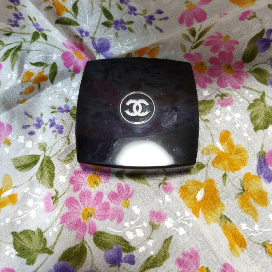 CHANEL(シャネル)の◆CHANEL◆チーク◆美品 コスメ/美容のベースメイク/化粧品(チーク)の商品写真