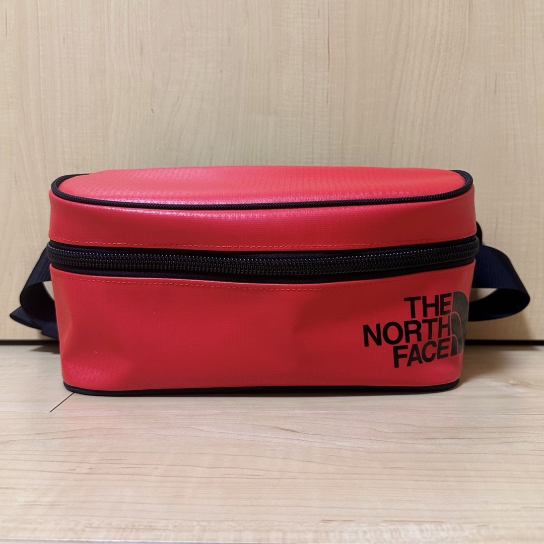 THE NORTH FACE(ザノースフェイス)のTHE NORTH FACE - BC FUNNY PACK " RED " メンズのバッグ(ボディーバッグ)の商品写真