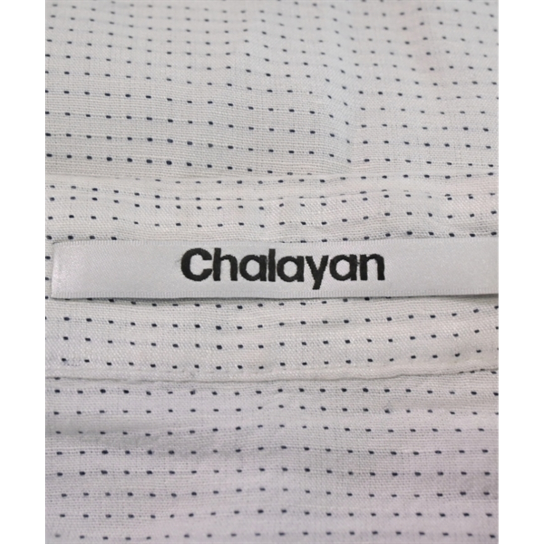 CHALAYAN(チャラヤン)のCHALAYAN チャラヤン カジュアルシャツ 52(XL位) 白x紺 【古着】【中古】 メンズのトップス(シャツ)の商品写真