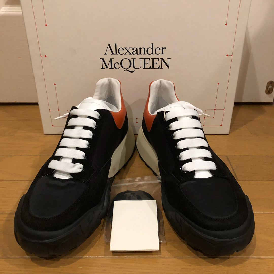 [未使用] アレキサンダーマックイーン　スニーカー　大人気❗️イタリア製靴/シューズ