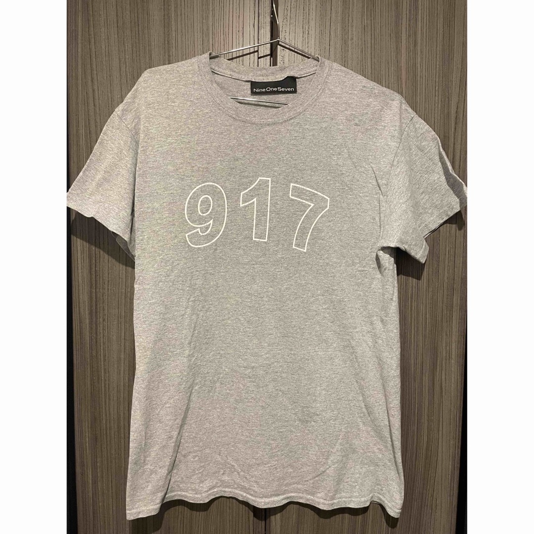 nine one seven 917 Tシャツトップス