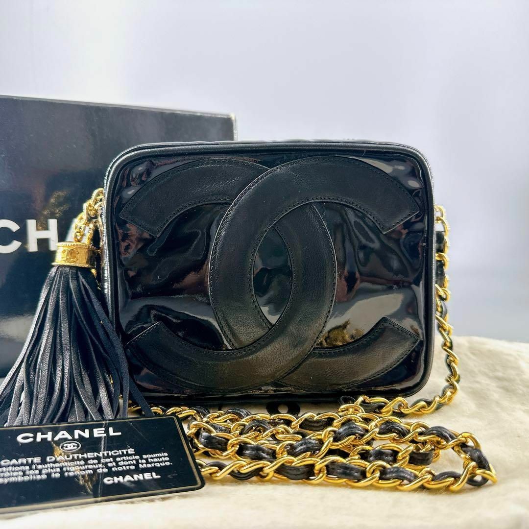 極美品 CHANEL デカココ エナメル ラムスキン ショルダーバッグ ブラックやや傷や汚れありB