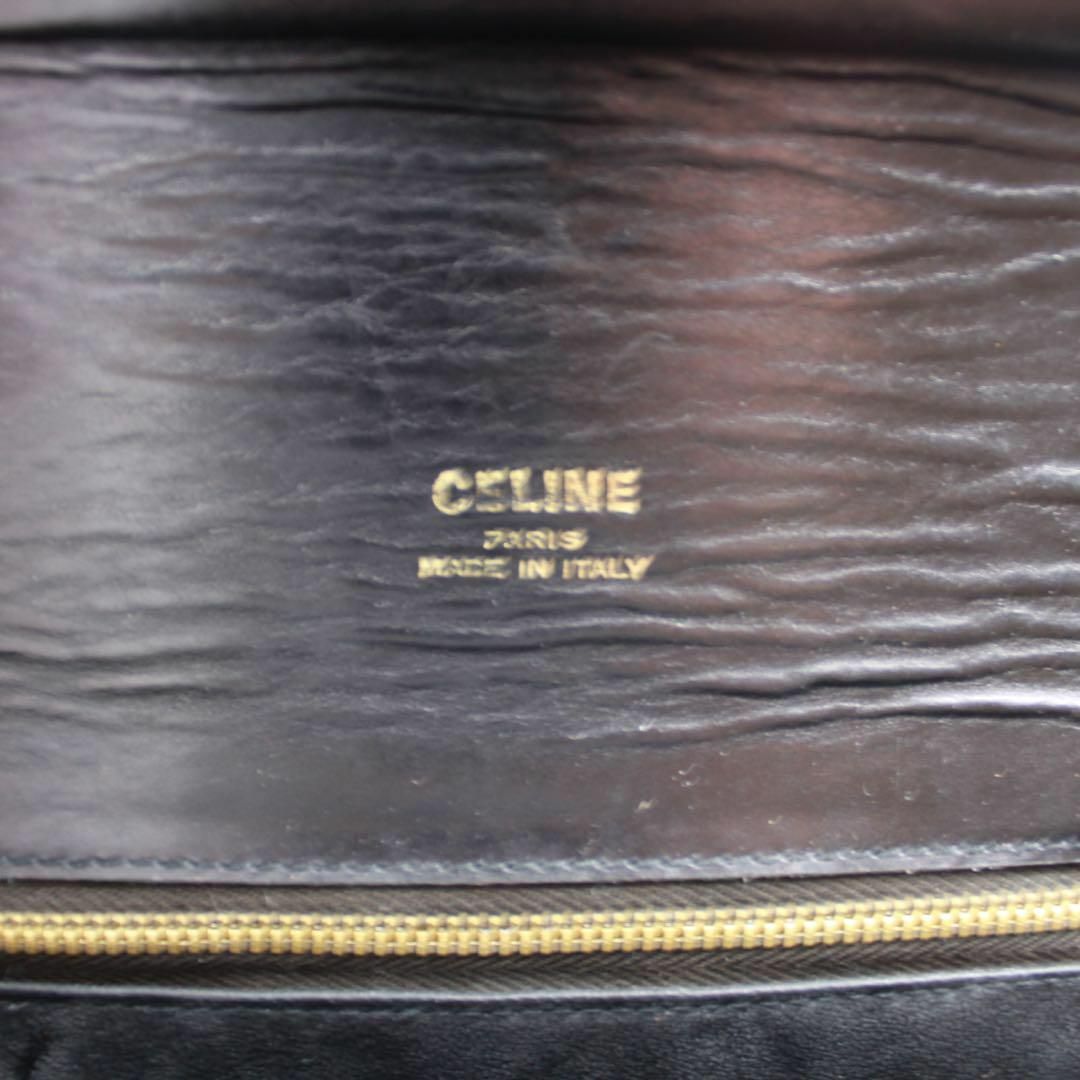 celine(セリーヌ)の極美品 CELINE 馬車金具 ショルダーバッグ カーフレザー GD金具 黒 レディースのバッグ(ショルダーバッグ)の商品写真