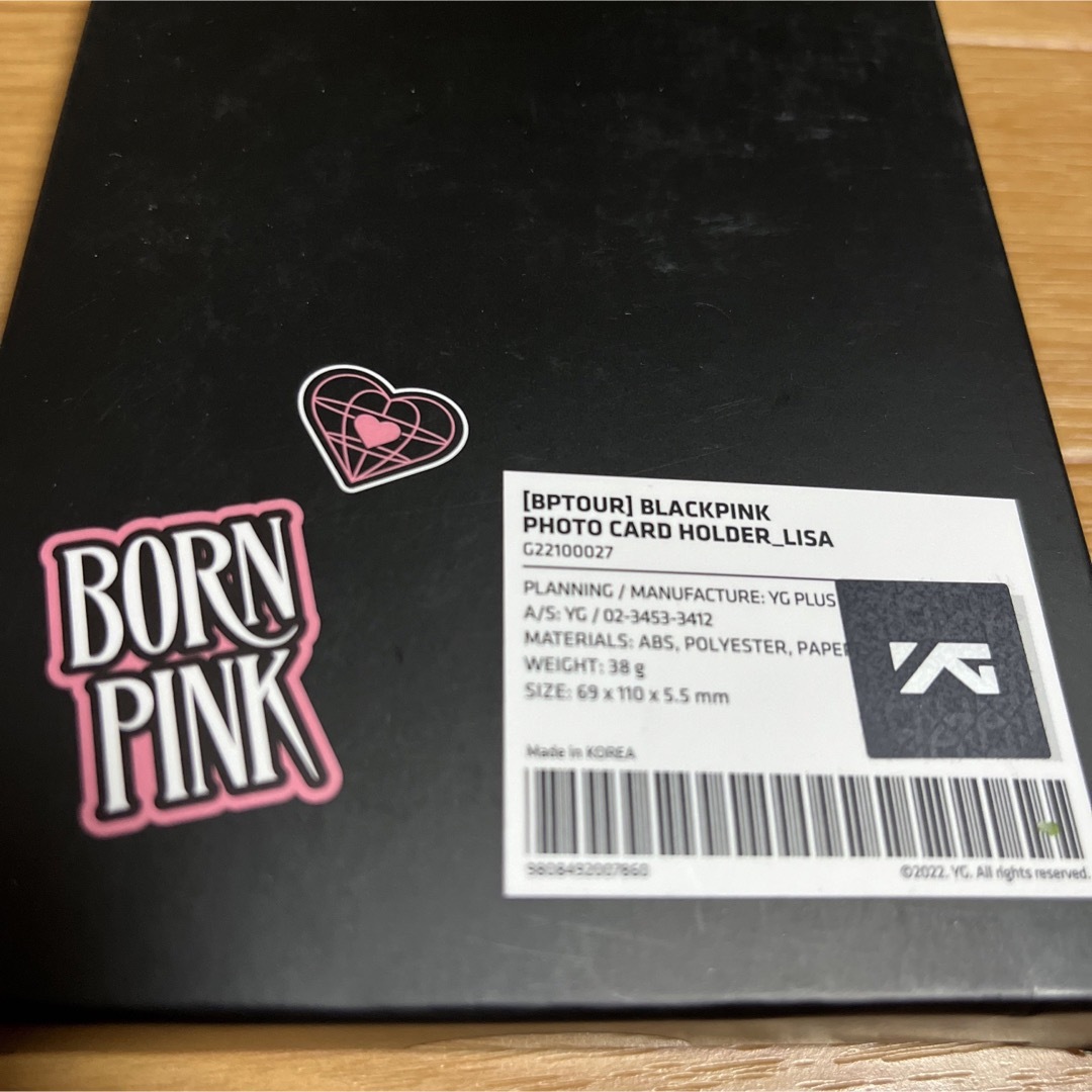 BLACKPINK(ブラックピンク)のリサ LISA BLACKPINK　フォトカードホルダー　トレカ エンタメ/ホビーのタレントグッズ(アイドルグッズ)の商品写真