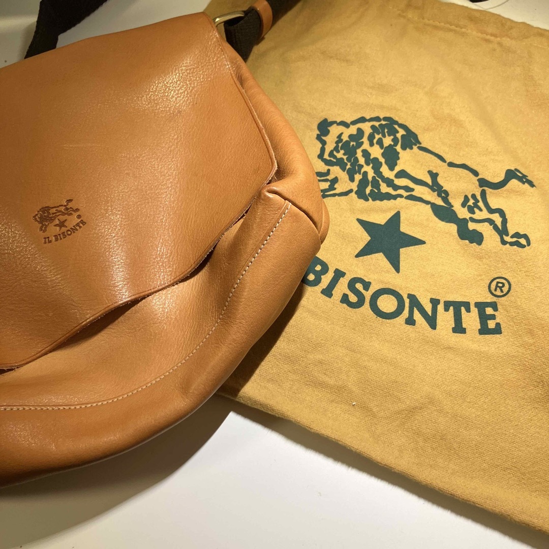 IL BISONTE(イルビゾンテ)のイルビゾンテ　ショルダーバック メンズのバッグ(ショルダーバッグ)の商品写真