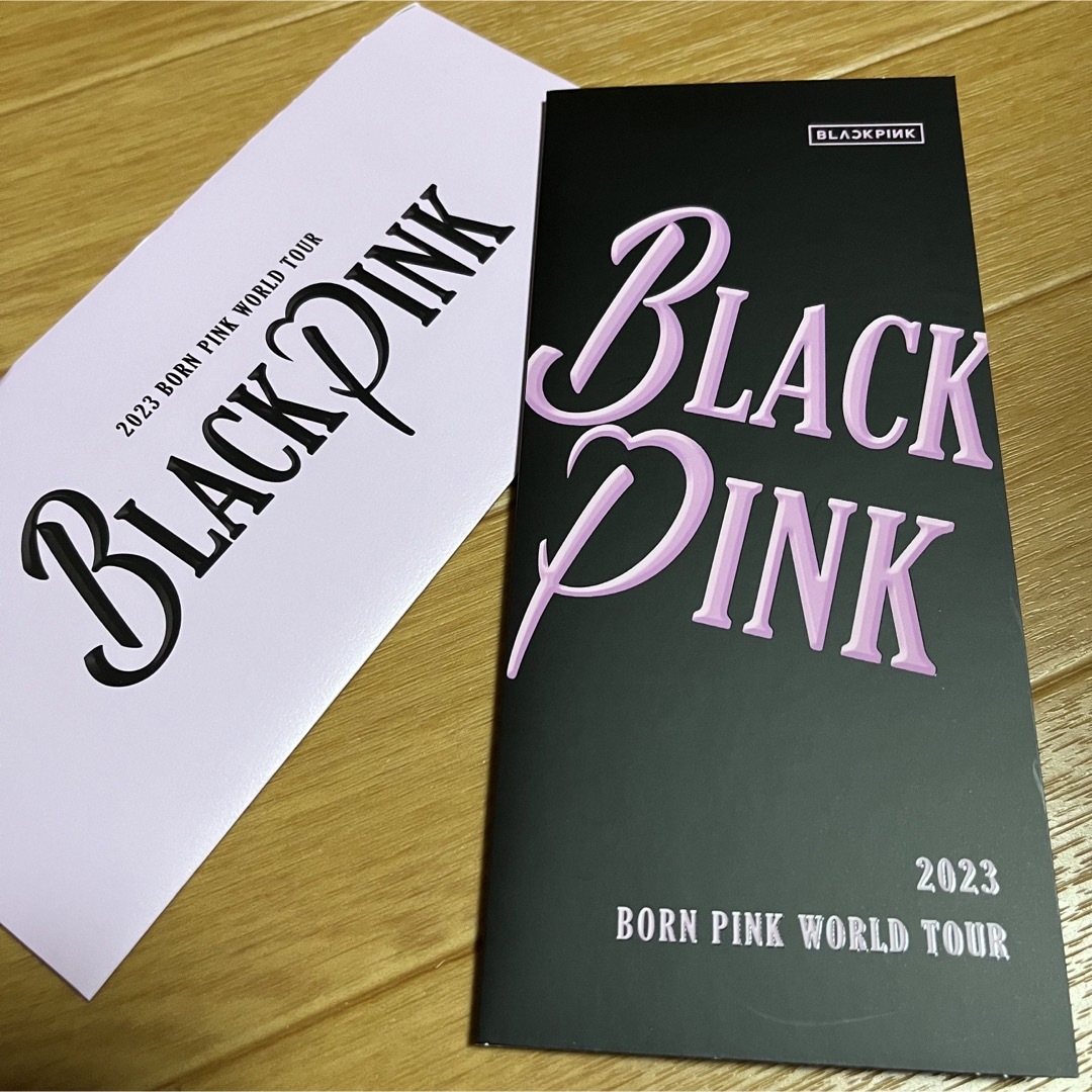 BLACKPINK - リサ LISA トレカ BLACKPINK BORNPINK フォトカード BLACKPINK - リサ LISA トレカ BLACKPINK BORNPINK フォトカード