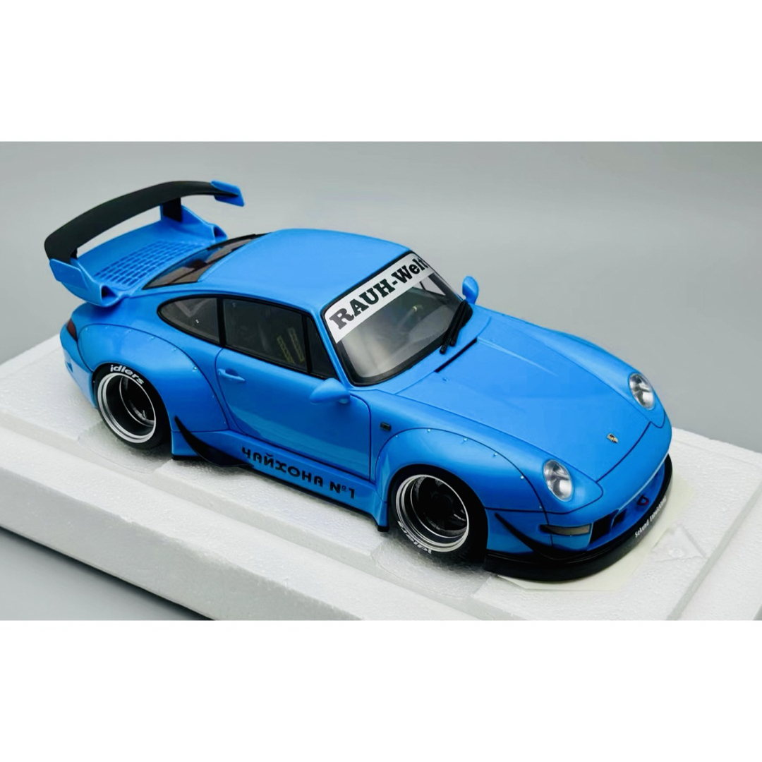 希少！オートアート1/18 ポルシェ993 rwb