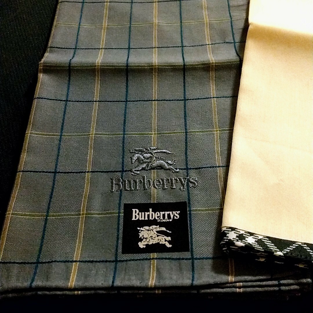 BURBERRY(バーバリー)のBURBERRY ハンカチセット メンズのファッション小物(ハンカチ/ポケットチーフ)の商品写真