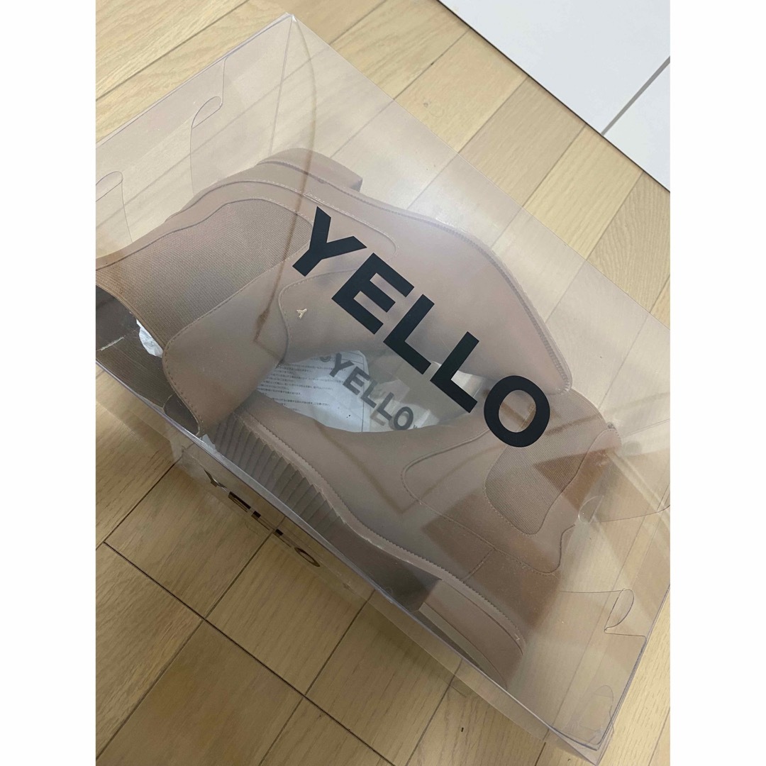 yellaw(イエロー)のYELLO ショートブーツ レディースの靴/シューズ(ブーツ)の商品写真