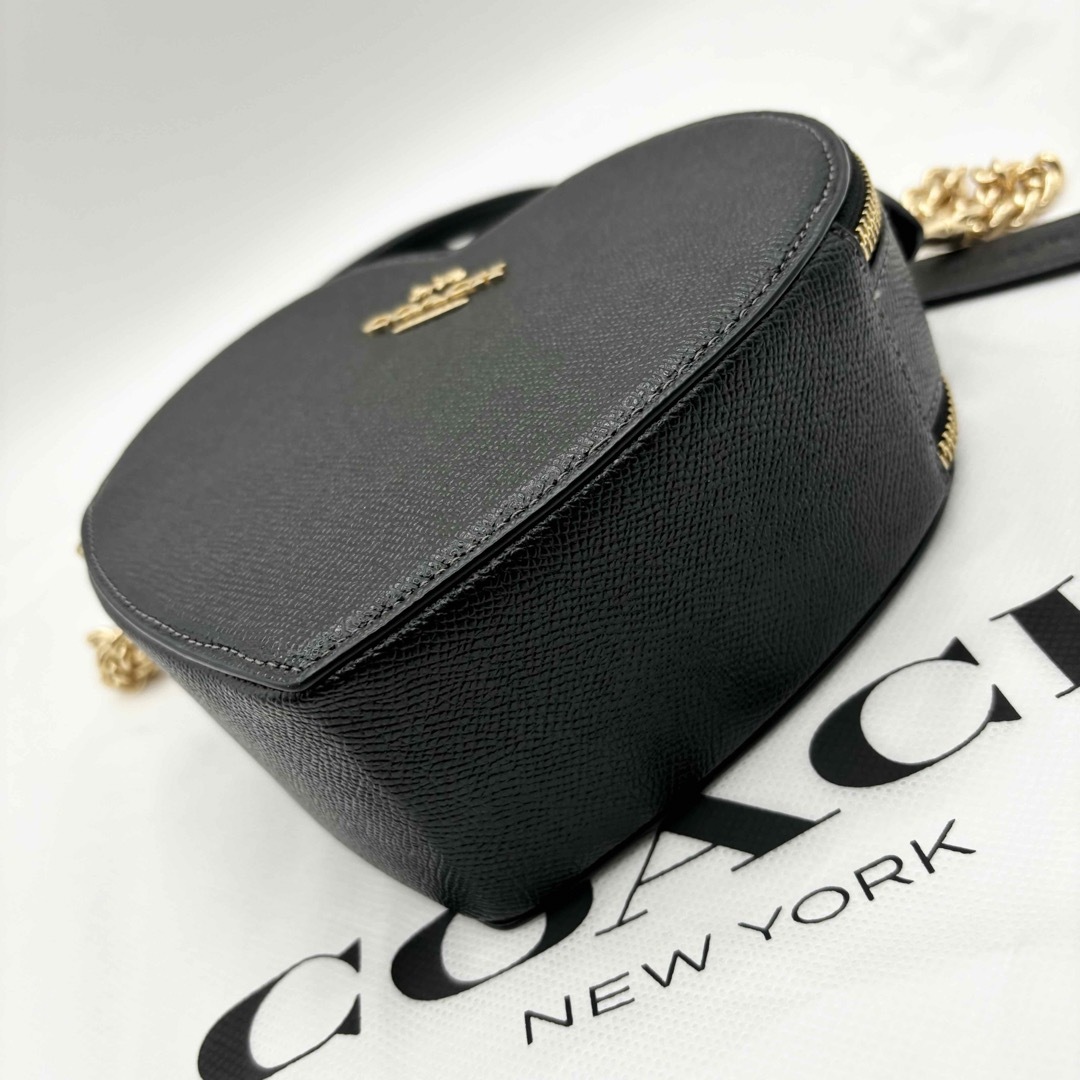 【COACH☆新品】 ハート クロスボディ！ブラック！ショルダーバッグ！