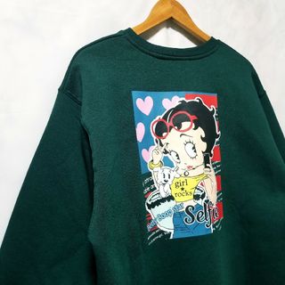 ベティブープ(Betty Boop)のBettyBoop （ベティブープ）新品　トレーナー　裏起毛　ベティ 緑　L(トレーナー/スウェット)