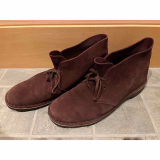 クラークス(Clarks)のクラークス デザートブーツ バーガンディー スエード(ブーツ)