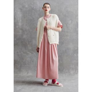 girlish ガーリッシュ　新品未使用　タグ付　バルーンジレ　完売　黒