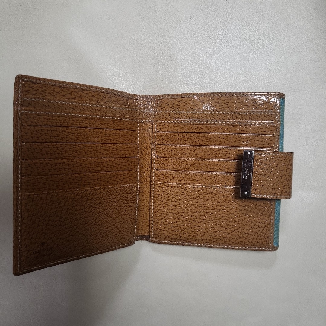 Gucci(グッチ)のグッチ　GUCCI　二つ折り財布 レディースのファッション小物(財布)の商品写真