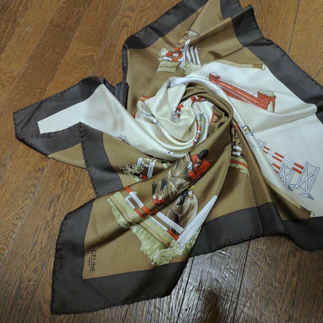 celine(セリーヌ)の1952超美品　セリーヌ　スカーフ　シルク　ホース　馬　障害馬術競技　ブラウン レディースのファッション小物(バンダナ/スカーフ)の商品写真
