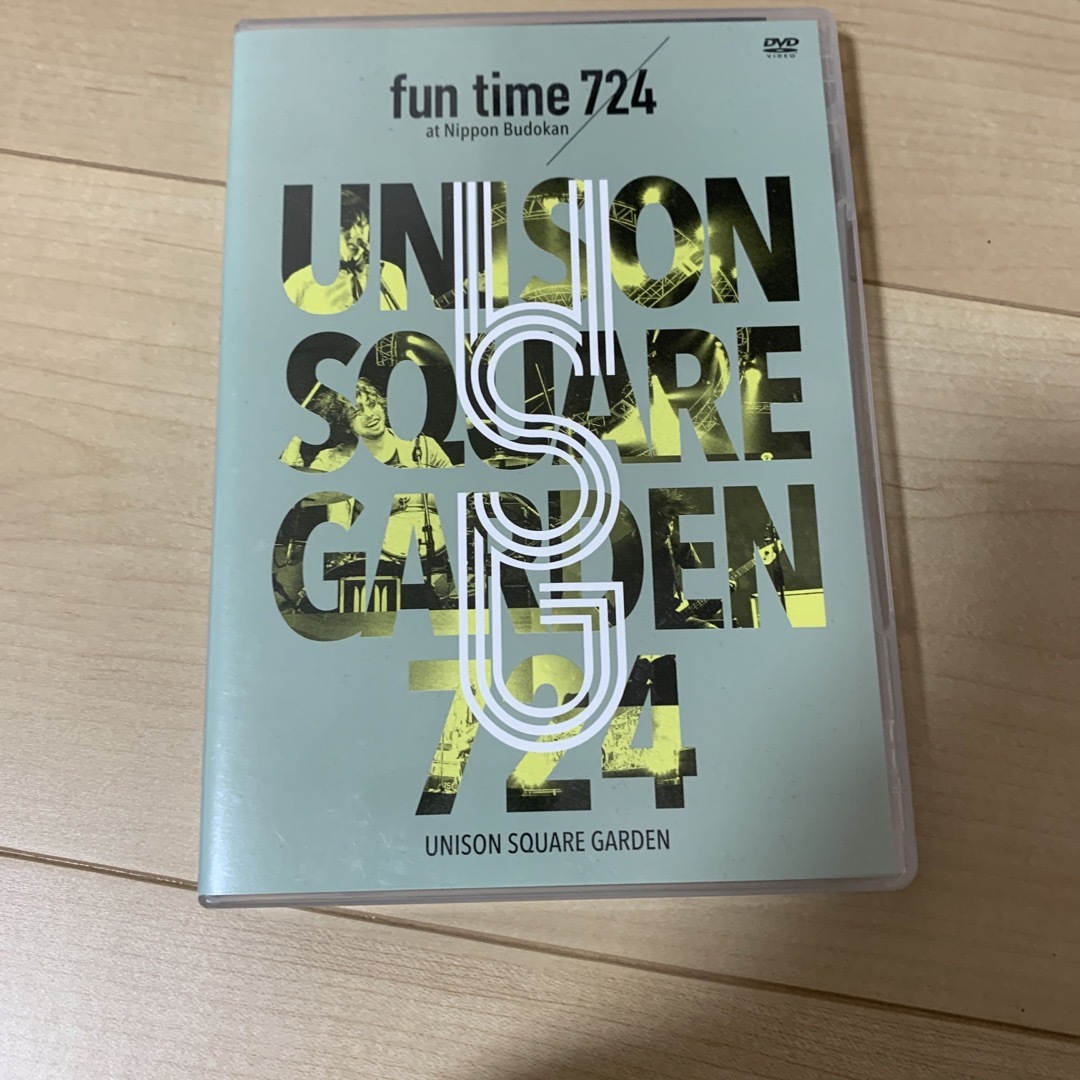 UNISON SQUARE GARDEN(ユニゾンスクエアガーデン)のLIVE　DVD「UNISON　SQUARE　GARDEN　LIVE　SPECI エンタメ/ホビーのDVD/ブルーレイ(ミュージック)の商品写真