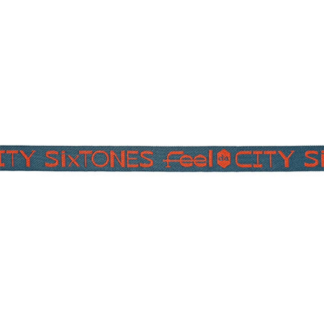 SixTONES ネックストラップ Feel da CITY グッズ 新品未開封の SixTONES ネックストラップ Feel da CITY グッズ 新品未開封の