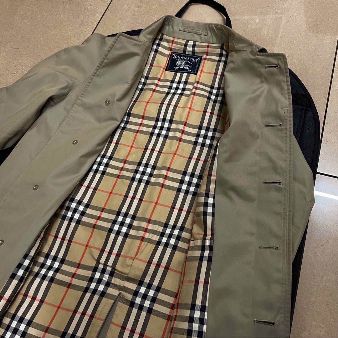 BURBERRY(バーバリー)の【良品】BURBERRY トレンチコート ベージュ バーバリー Mサイズ相当 メンズのジャケット/アウター(トレンチコート)の商品写真