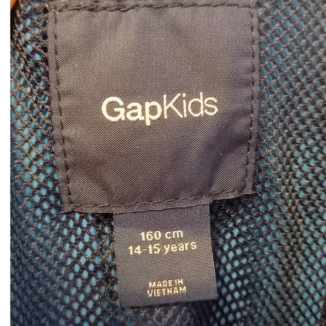 GAP Kids(ギャップキッズ)のGAP ナイロン ジャンパー 160 キッズ/ベビー/マタニティのキッズ服男の子用(90cm~)(ジャケット/上着)の商品写真