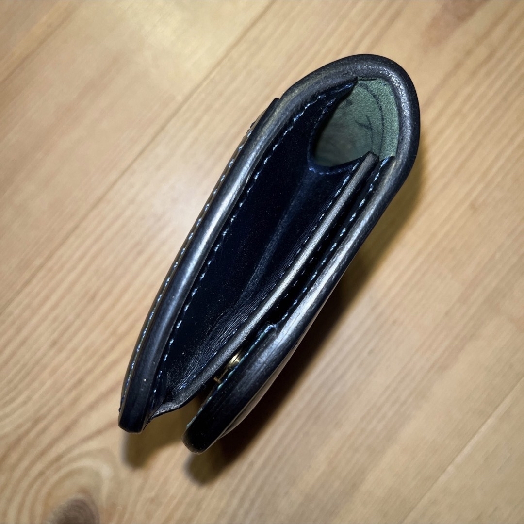 限定　ワイルドスワンズ パームv2  ホーウィンシェルコードバン 表面黒アソート メンズのファッション小物(折り財布)の商品写真