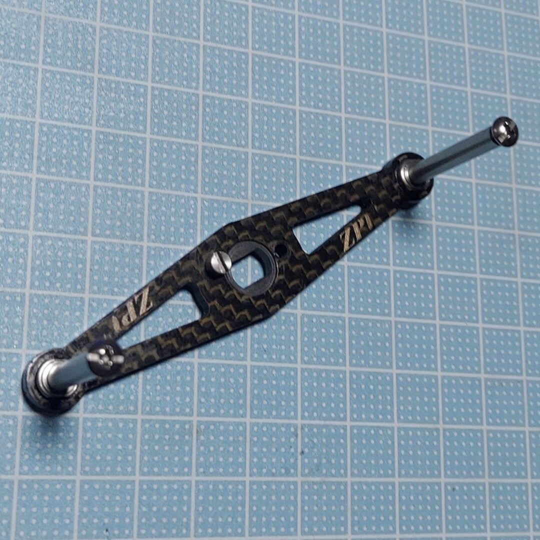 ZPI カーボンハンドル 80mm ダイワ用の通販 by あべ's shop｜ラクマ