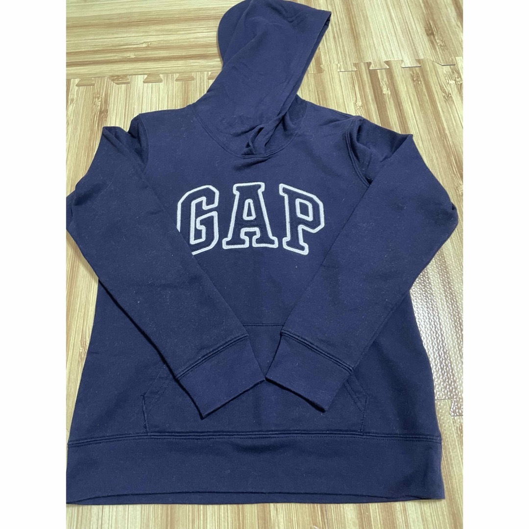 GAP(ギャップ)のGAPロゴパーカー レディースのトップス(パーカー)の商品写真