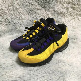 Nike AirMax95 NRG LeBron Lakers スニーカーの通販 by 靴屋のビビ丸's ...