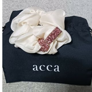 アッカ(acca)のaccaのシュシュ　貴重！ポニーシリーズがシュシュについてある商品です(ヘアゴム/シュシュ)