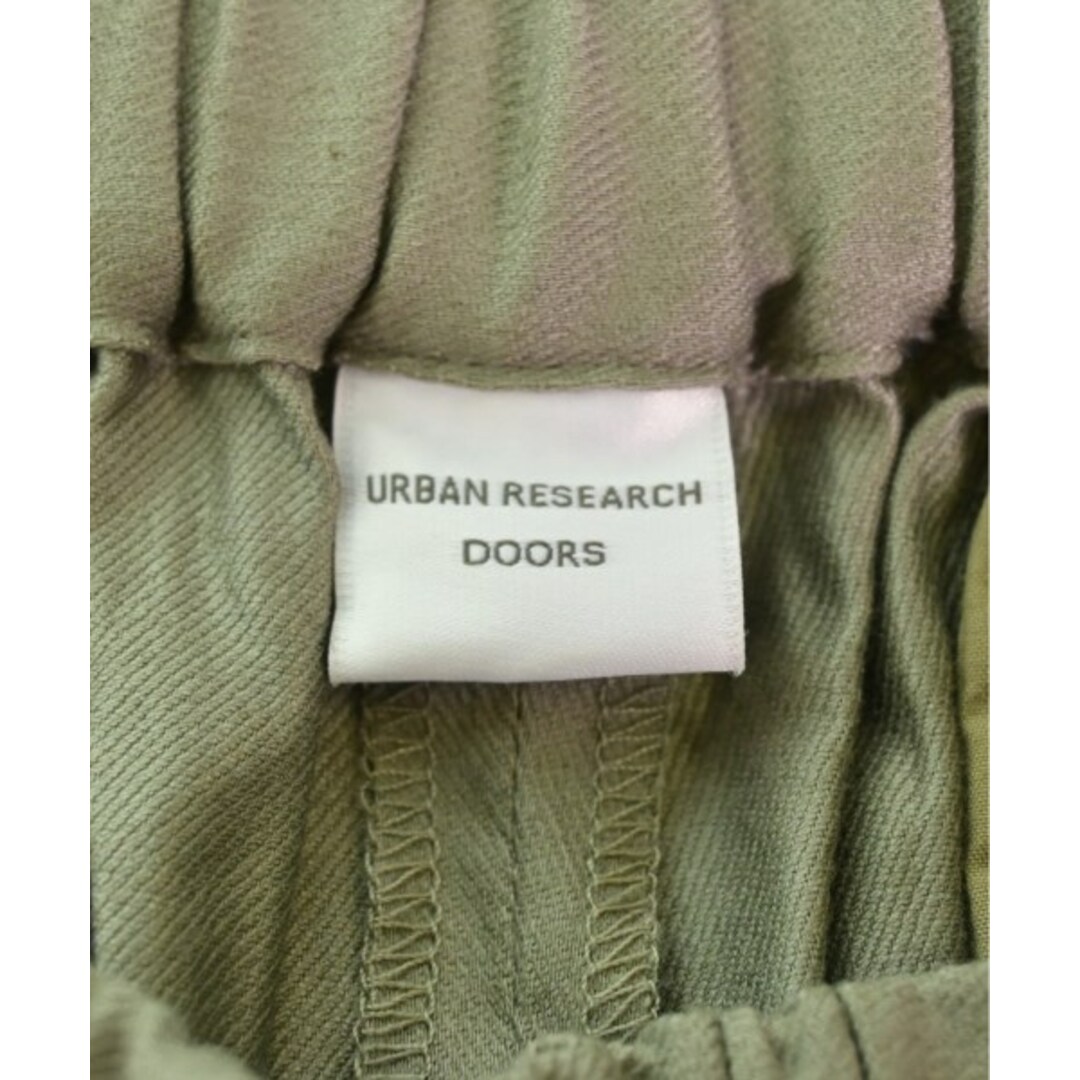 URBAN RESEARCH DOORS(アーバンリサーチドアーズ)のURBAN RESEARCH DOORS パンツ（その他） M カーキ 【古着】【中古】 レディースのパンツ(その他)の商品写真