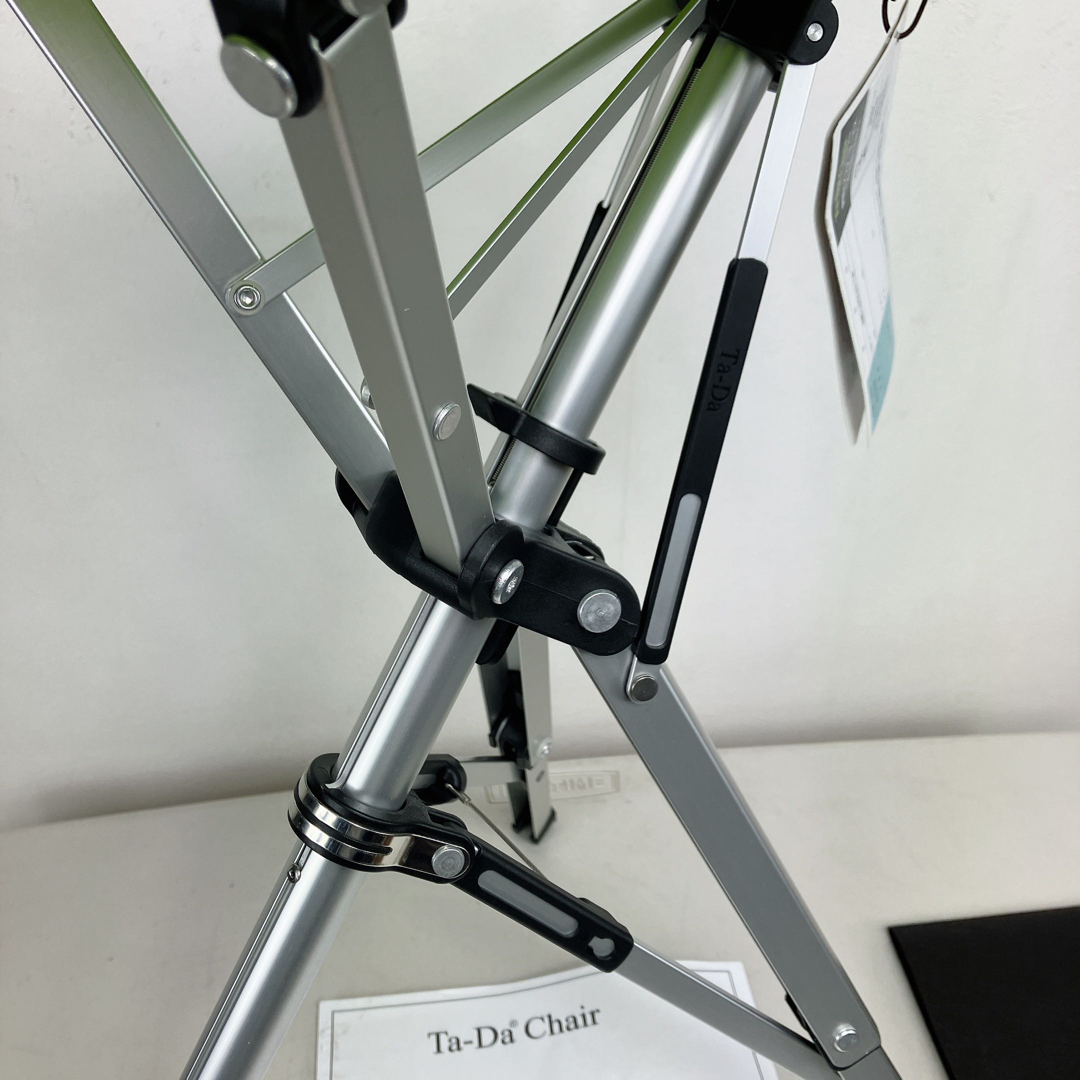 未使用 82cm ステッキチェア Ta−Da Chair 杖 折りたたみ椅子の通販 by 未使用 82cm ステッキチェア Ta−Da Chair 杖 折りたたみ椅子の通販 by