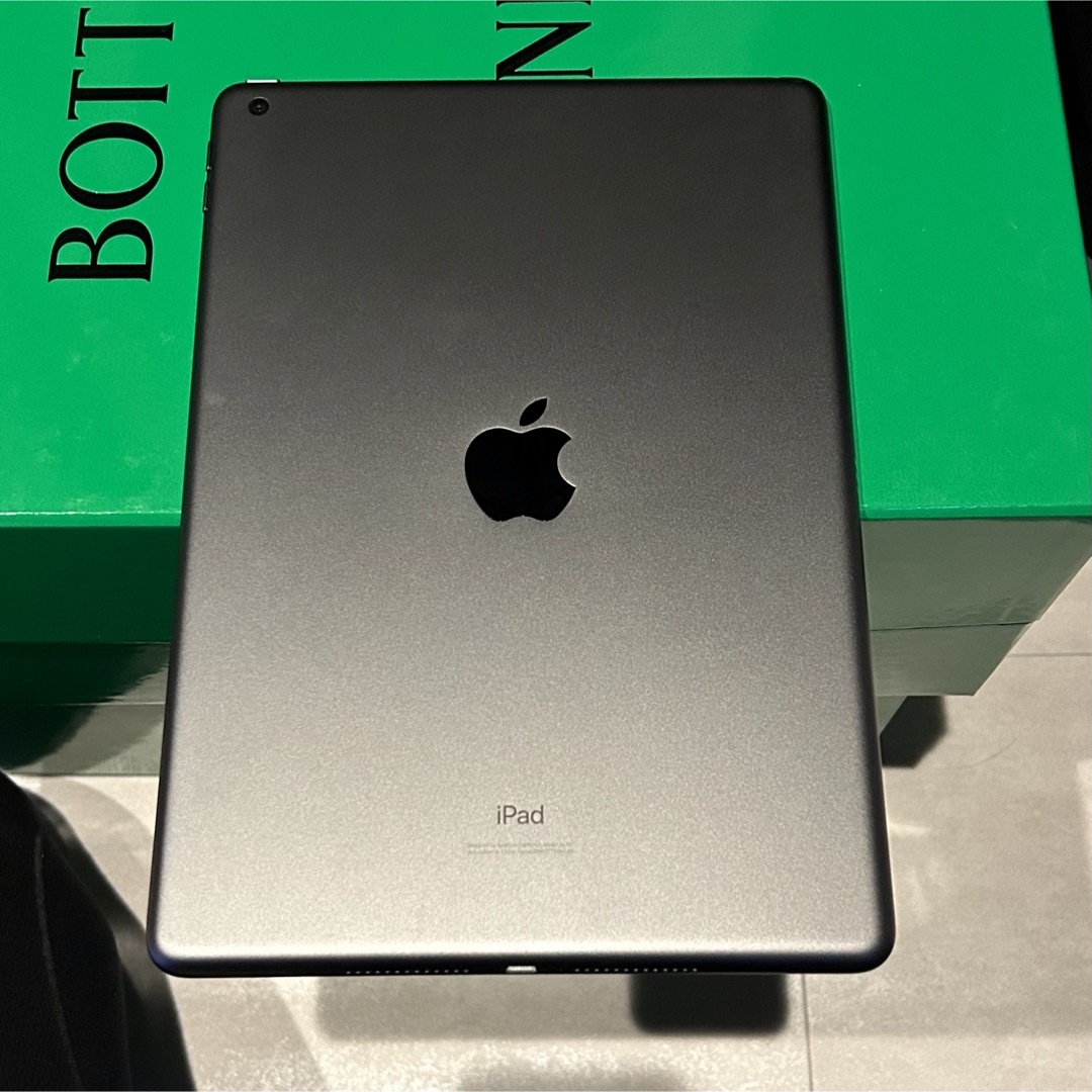 iPad 7世代 32GB