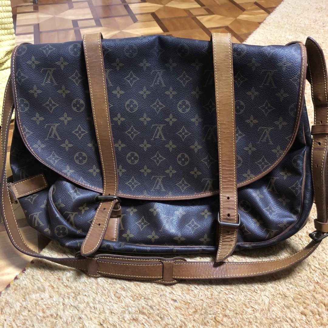 LOUIS VUITTON - ルイヴィトン ソミュール43の通販 by mshop｜ルイ ...