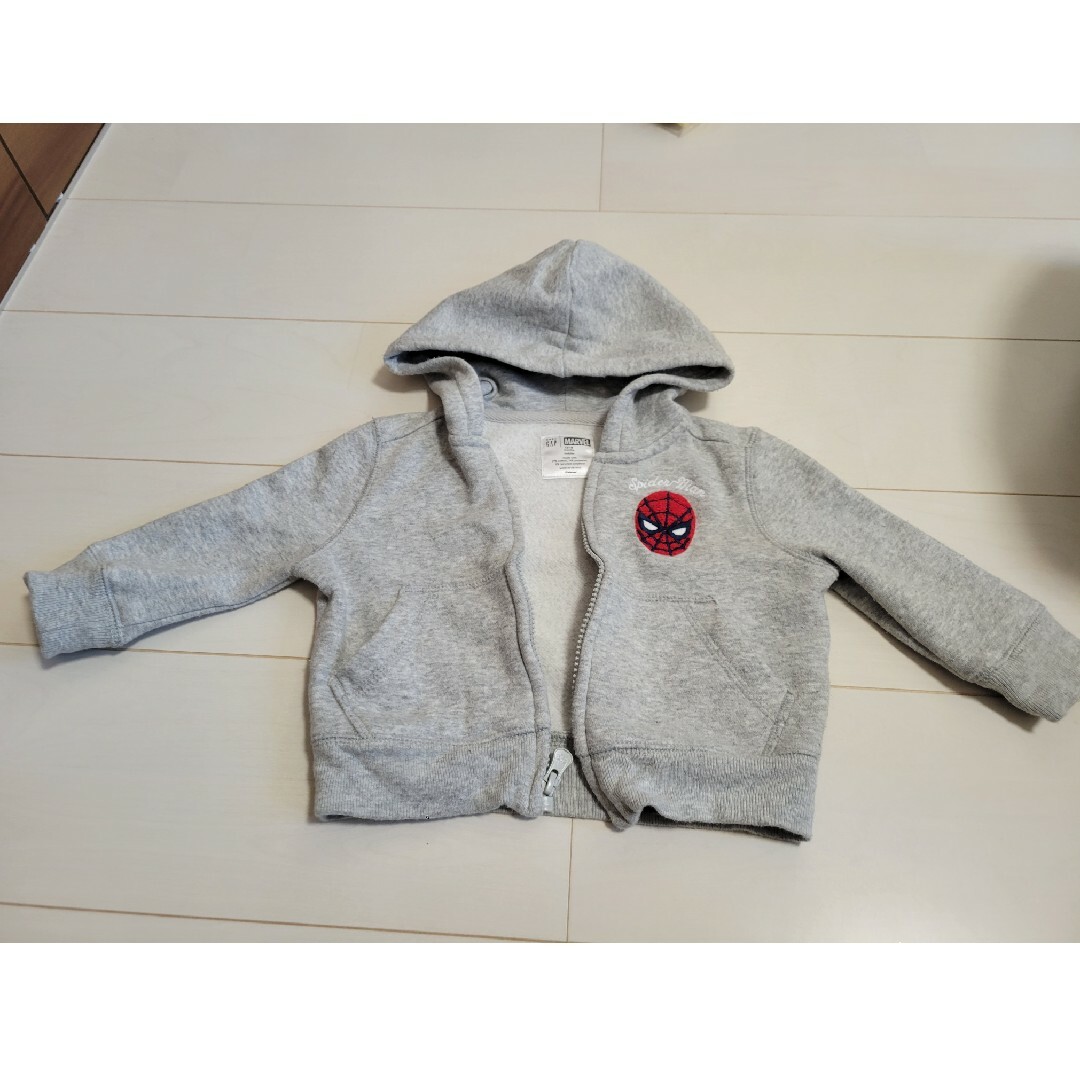 babyGAP(ベビーギャップ)のGAP スパイダーマン ベビー パーカー 80cm キッズ/ベビー/マタニティのベビー服(~85cm)(ジャケット/コート)の商品写真