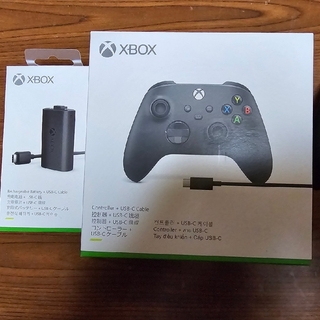 エックスボックス(Xbox)のXbox ワイヤレス コントローラー (カーボン ブラック)(PC周辺機器)