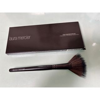 ローラメルシエ(laura mercier)の美品　ローラメルシエ　ハイライトブラシ　ファンパウダー(チーク/フェイスブラシ)