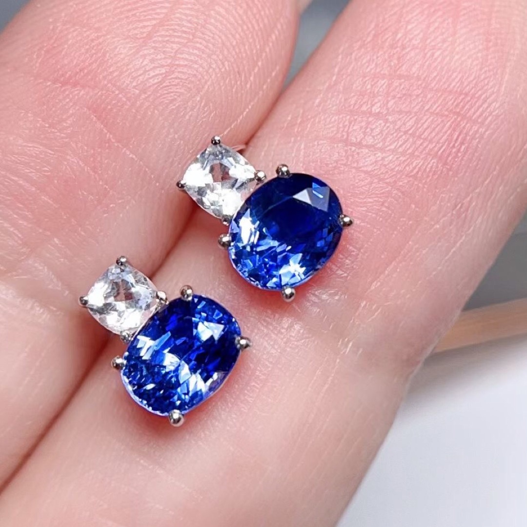 天然 ブルーサファイア ピアス1.65ct k18 ¥の通販 by Rui｜ラクマ