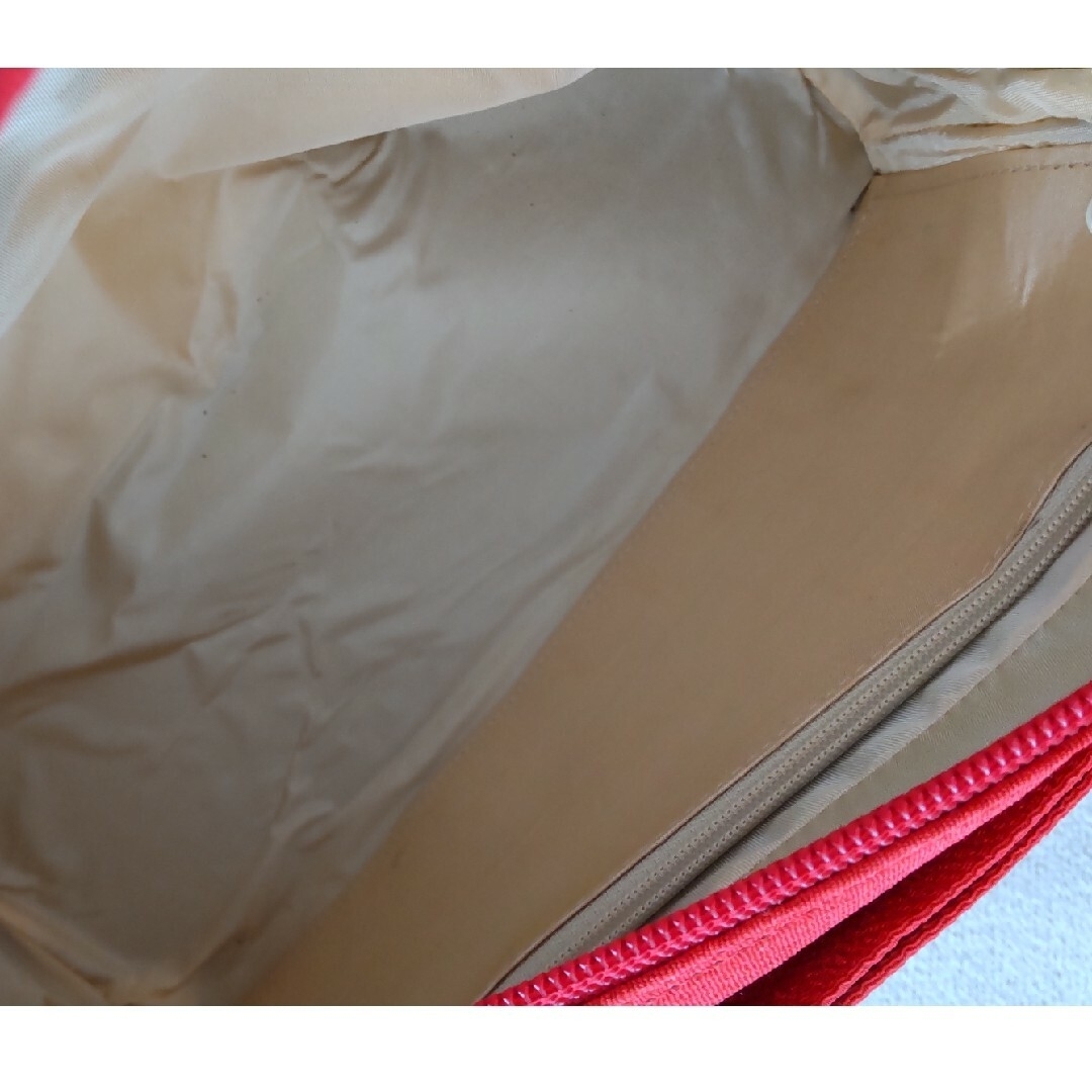 OKAJIMA 和装　着物　バッグ　赤 レディースの水着/浴衣(和装小物)の商品写真