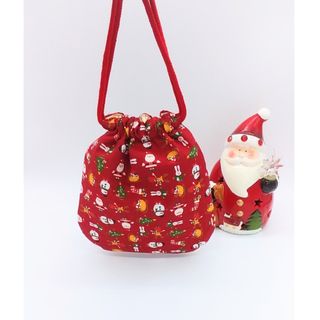 ⑨クリスマス⭐︎リバーシブル巾着ポーチ☆サンタクロースと雪だるま&花柄（赤）(ポーチ)