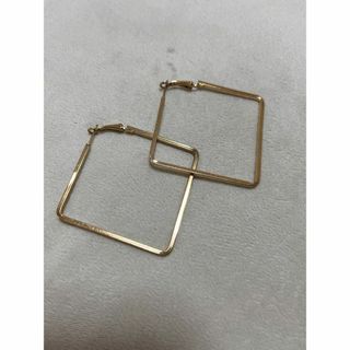 【1点のみ】ピアス 四角 シンプル(ピアス)