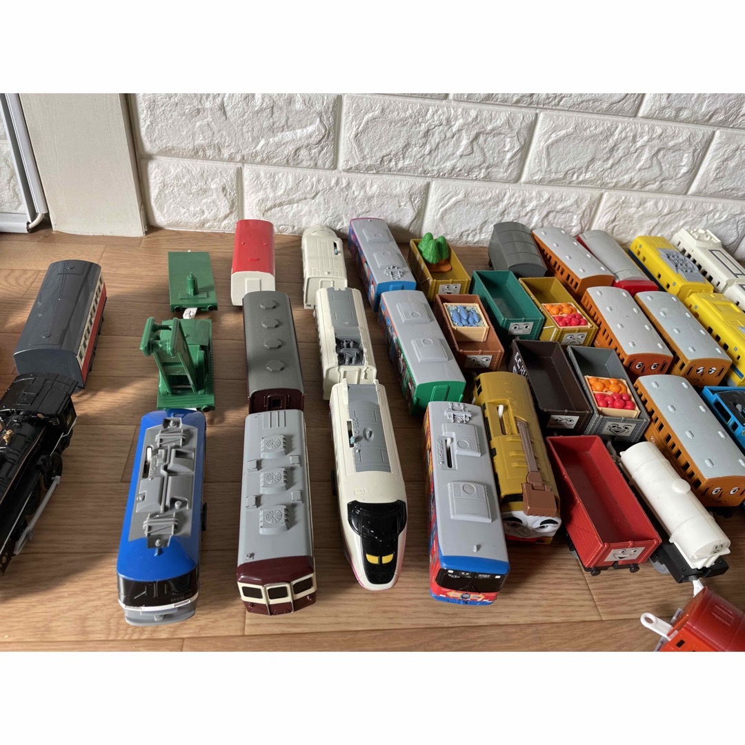 TOMMY(トミー)のプラレール エンタメ/ホビーのおもちゃ/ぬいぐるみ(鉄道模型)の商品写真