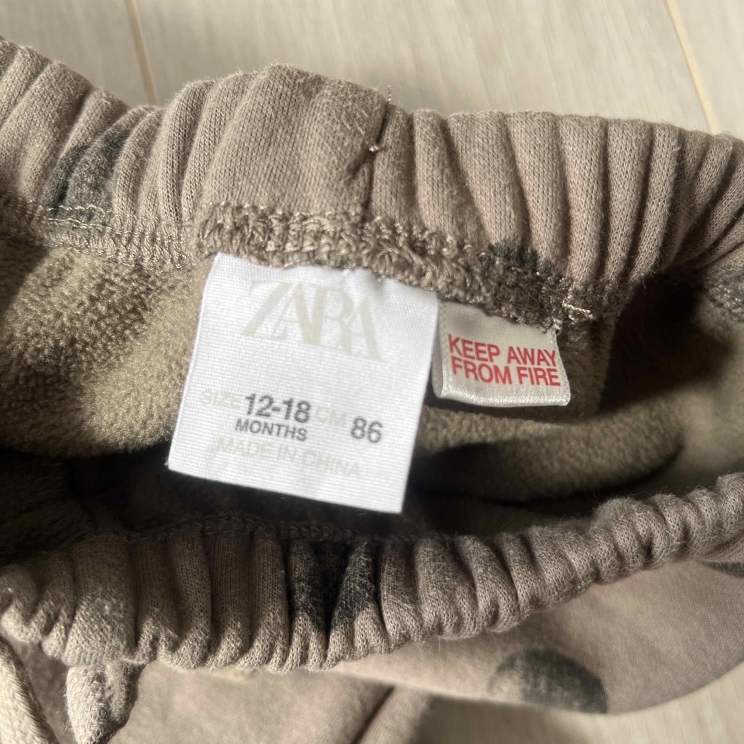 ZARA KIDS(ザラキッズ)のZARA KIDS スウェットパンツ キッズ/ベビー/マタニティのベビー服(~85cm)(パンツ)の商品写真