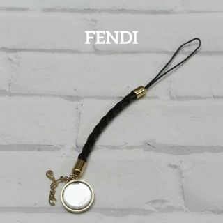 フェンディ(FENDI)の【匿名配送】フェンディ キーホルダー ロゴ 黒 レザー(チャーム)