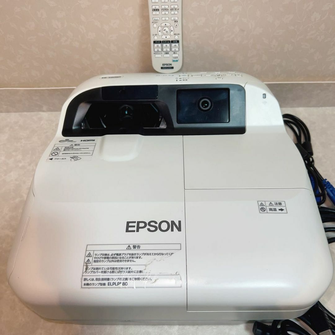 EPSON・超単焦点プロジェクター EB-590WT ランプ時間791時間