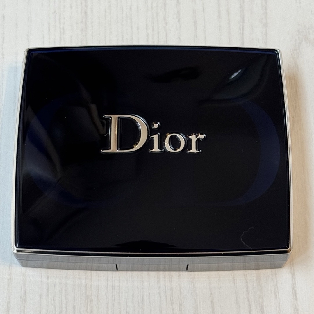 DIOR サンク クルール（アイシャドウ）814 コスメ/美容のベースメイク/化粧品(アイシャドウ)の商品写真